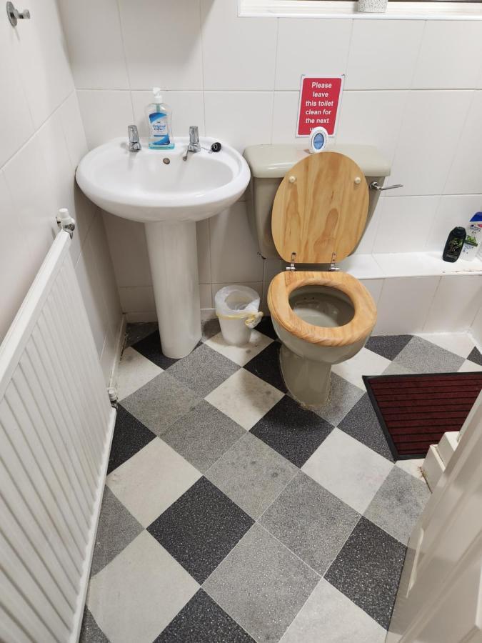 Gatwick Star Night Stay - Gatwick Кролей Экстерьер фото