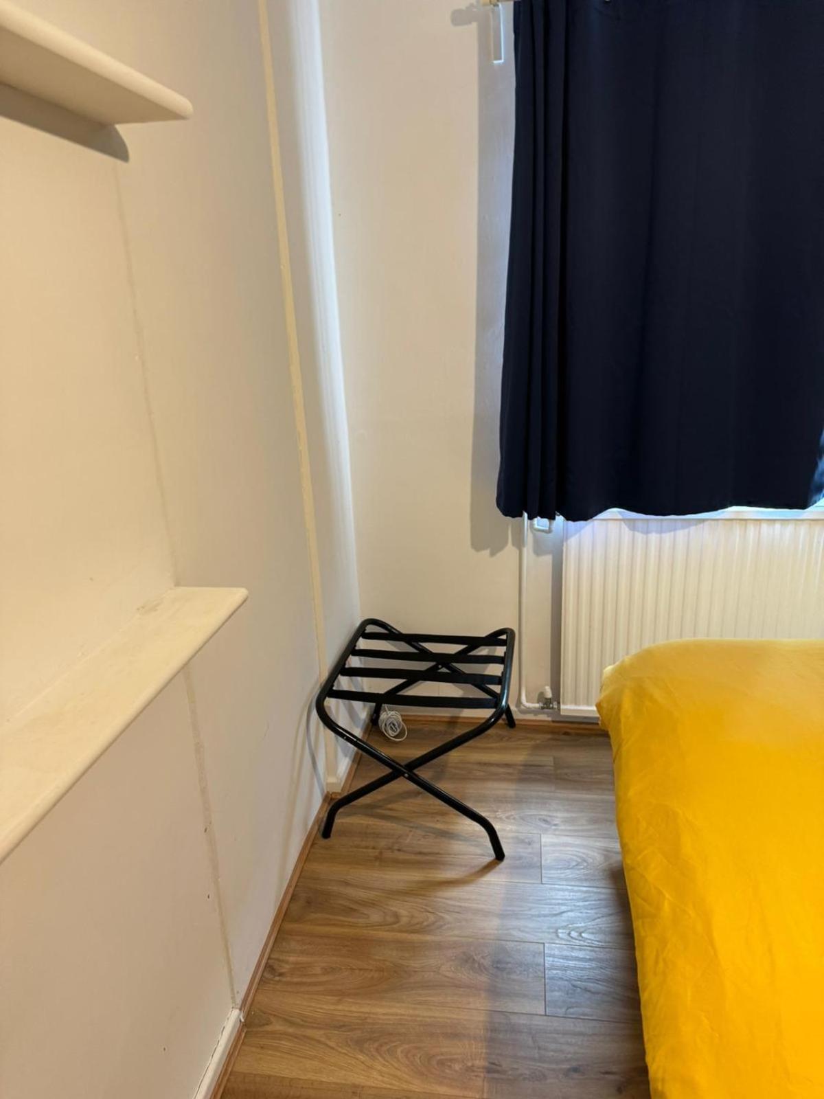 Gatwick Star Night Stay - Gatwick Кролей Экстерьер фото